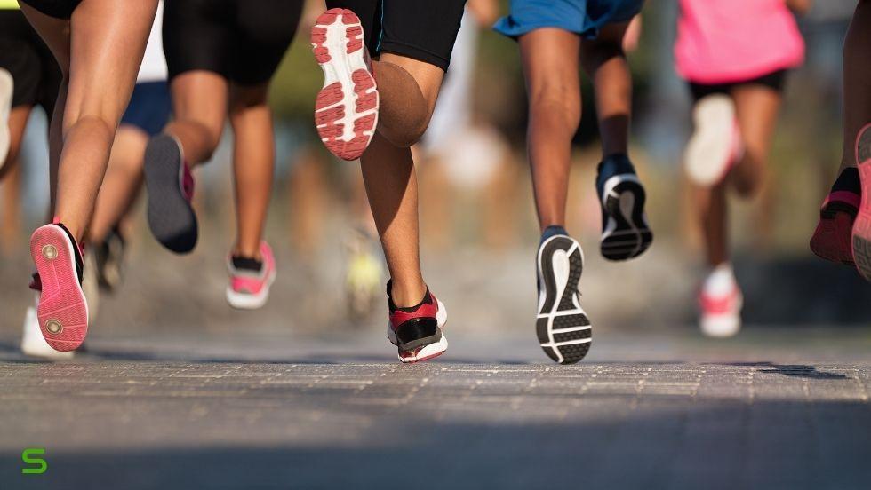 Szombathelyi Fut�klub havi programok